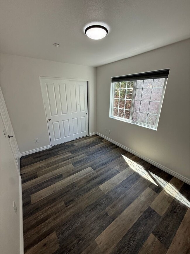 Building Photo - 5084 Guava Ave