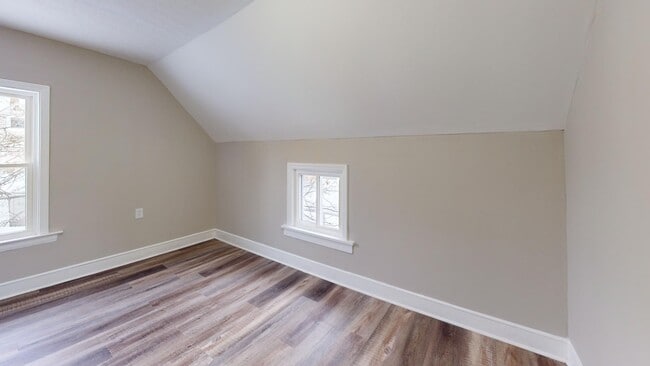 Building Photo - Stockyards Area - 3 Bedroom - 2 Bath Single Family Home