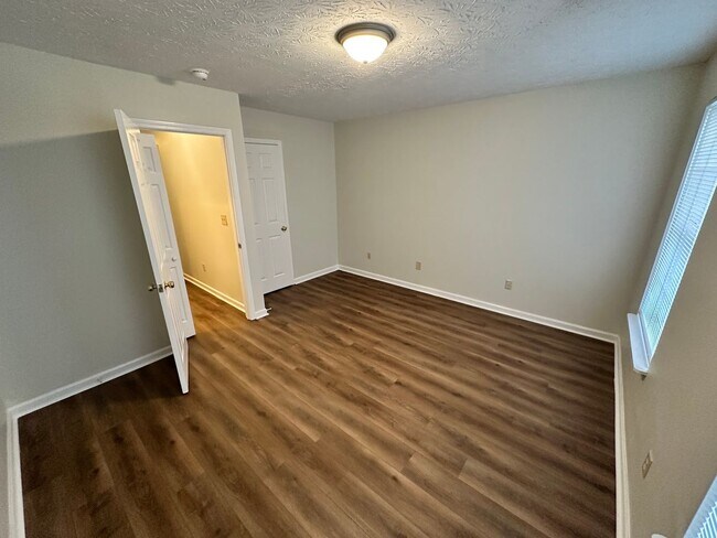Building Photo - 239 Simba Way