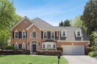 Building Photo - 315 Fieldstone Walk