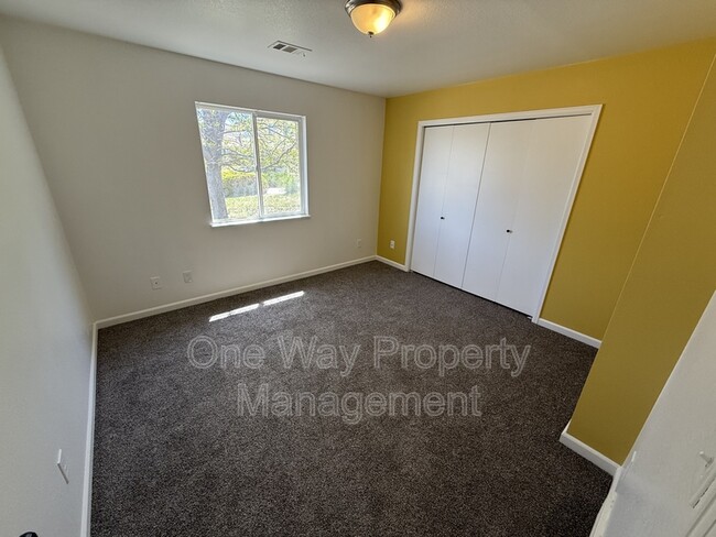 Building Photo - 4639 Homestead Ct