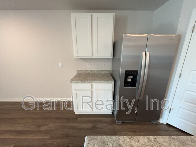 Building Photo - 4423 Winged Elm Ct
