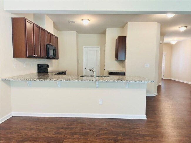 Building Photo - 244 Highland Pointe Cir E