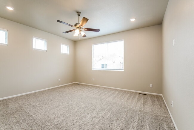 Building Photo - 9243 Salida St