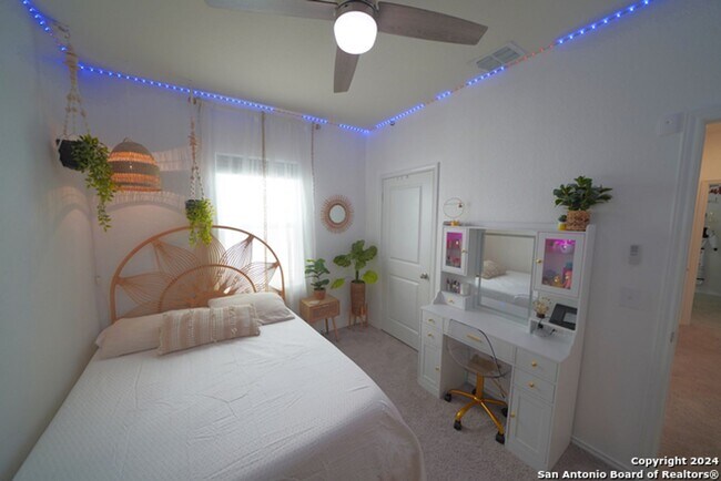 Building Photo - Charming Home Now Available in the Liberte...