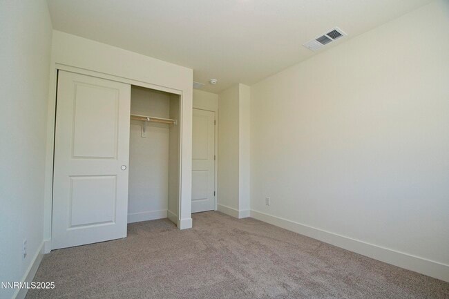 Building Photo - 1636 Prancer St