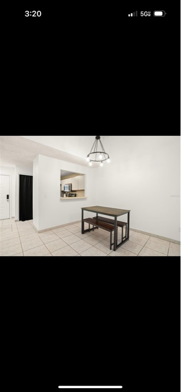 Building Photo - 15 Silver Park Cir