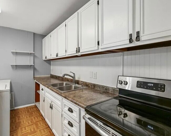 Building Photo - 3104 Kimberly Dr