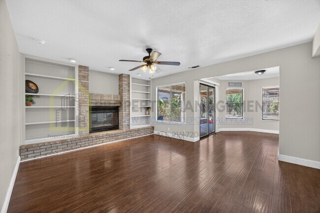 Building Photo - Spacious 4-Bedroom Retreat with 2.5 Baths