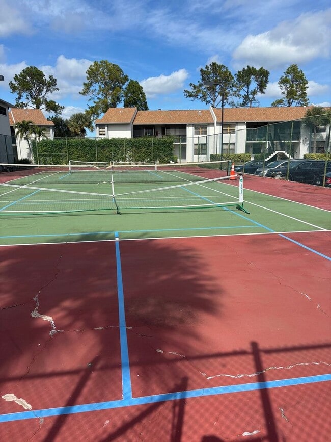 Building Photo - Charming 2BR Condo in Clearwater