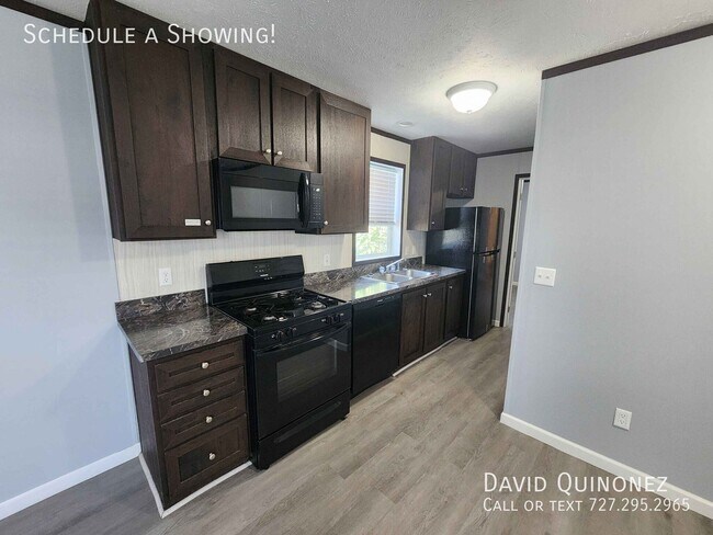 Building Photo - 5804 Alta Vista Ct