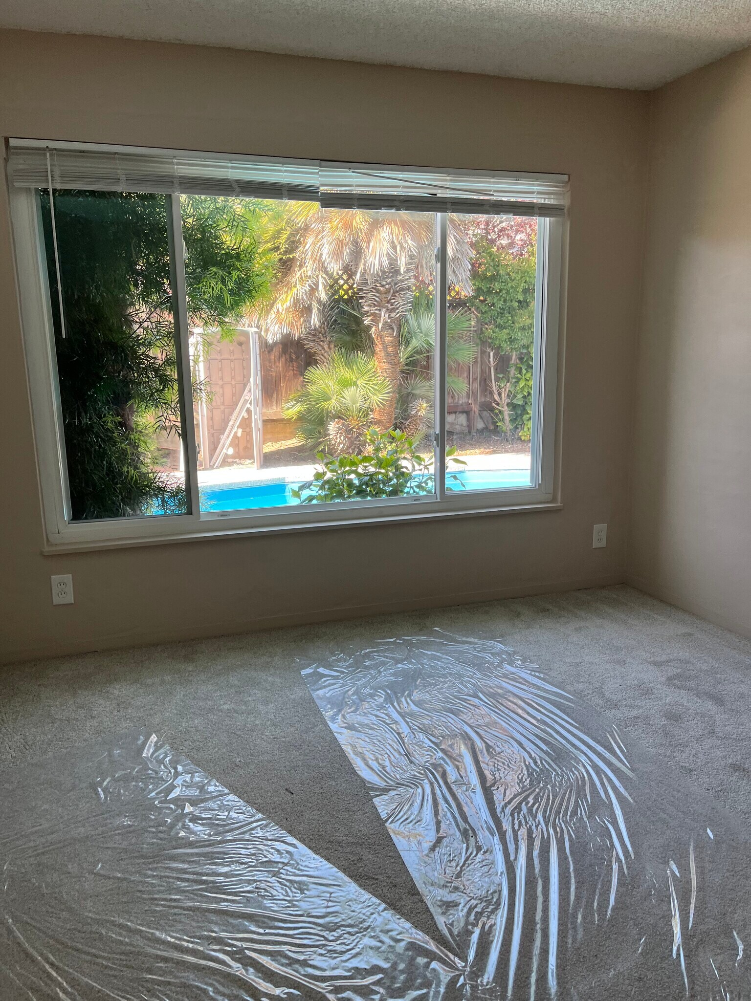 Building Photo - 20465 Almeda St