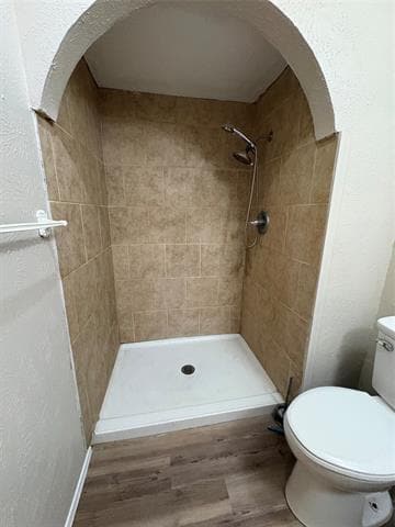 Building Photo - 7103 Hardwood Trail