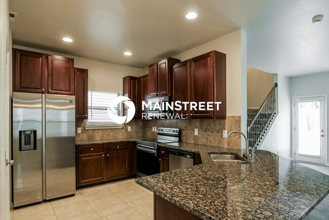 Building Photo - 4 Bedroom Pet-Friendly Home in JONESBORO, GA with Main Street Renewal