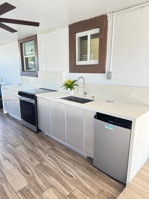 Building Photo - 1170 W 33rd Pl