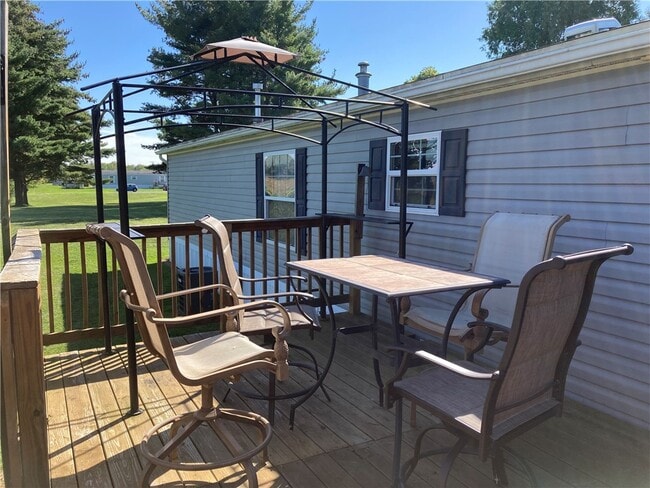 Building Photo - 1447 Rochester St