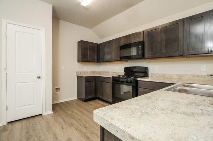 Building Photo - 5122 Jade Crossing