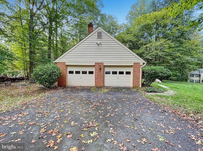 Building Photo - 5704 Captain Jones Ct