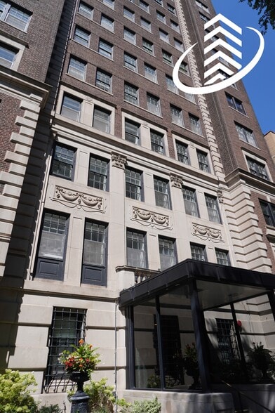 Building Photo - 422-24 West Melrose St.