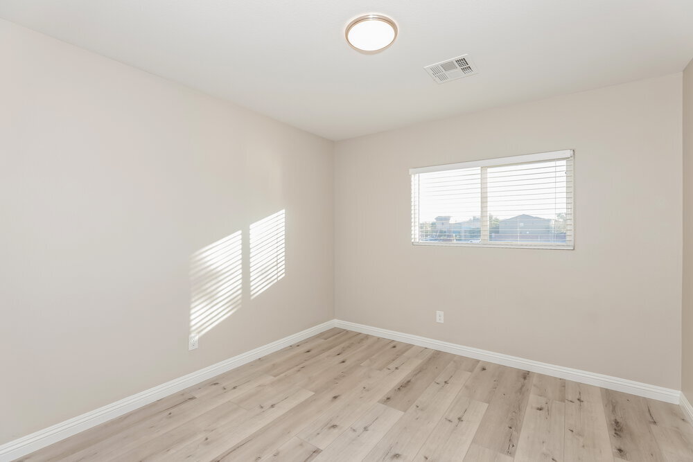 Building Photo - 8273 Oliver Twist Ln