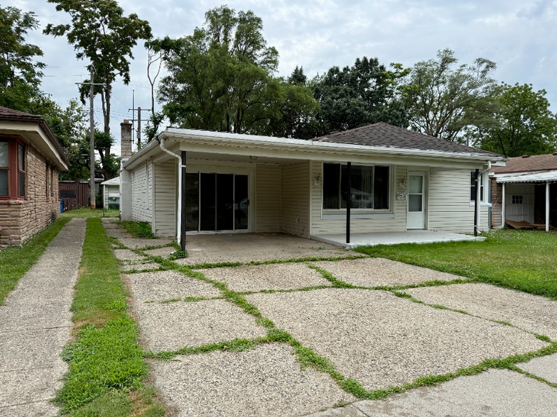 Building Photo - 3040 Alvina Ave