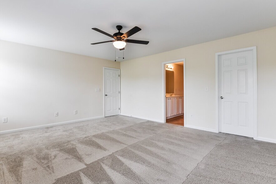 Building Photo - 3508 Hamilton Mill Dr