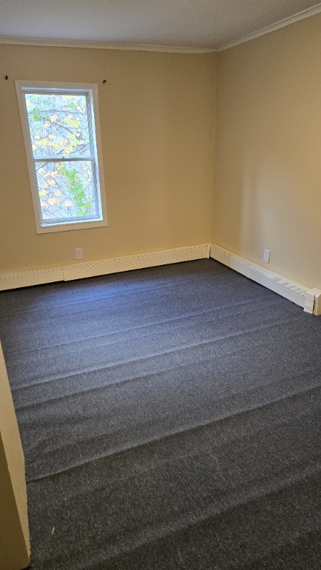 Building Photo - 112 Oak Hill Ave