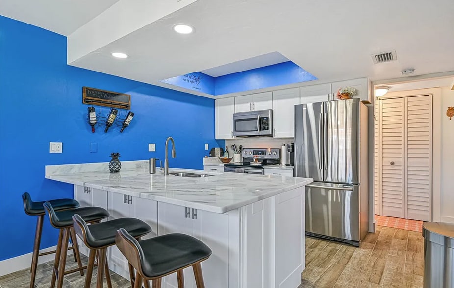Kitchen - 4267 Island Cir