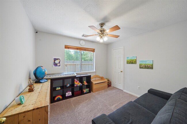 Building Photo - 158 N Whistlers Bend Cir