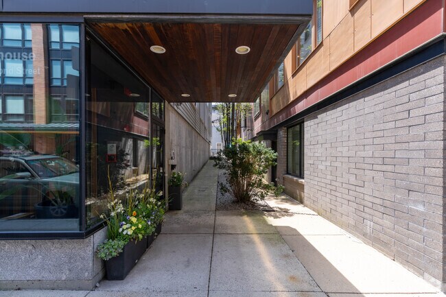 337 W 2nd Street is located in South Boston. - Trolley House