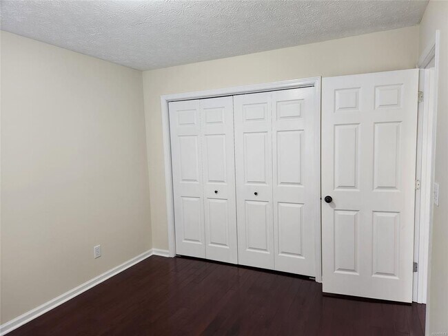 Building Photo - 742 Ryefield Ct