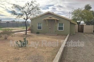 Building Photo - 513 W Pima St