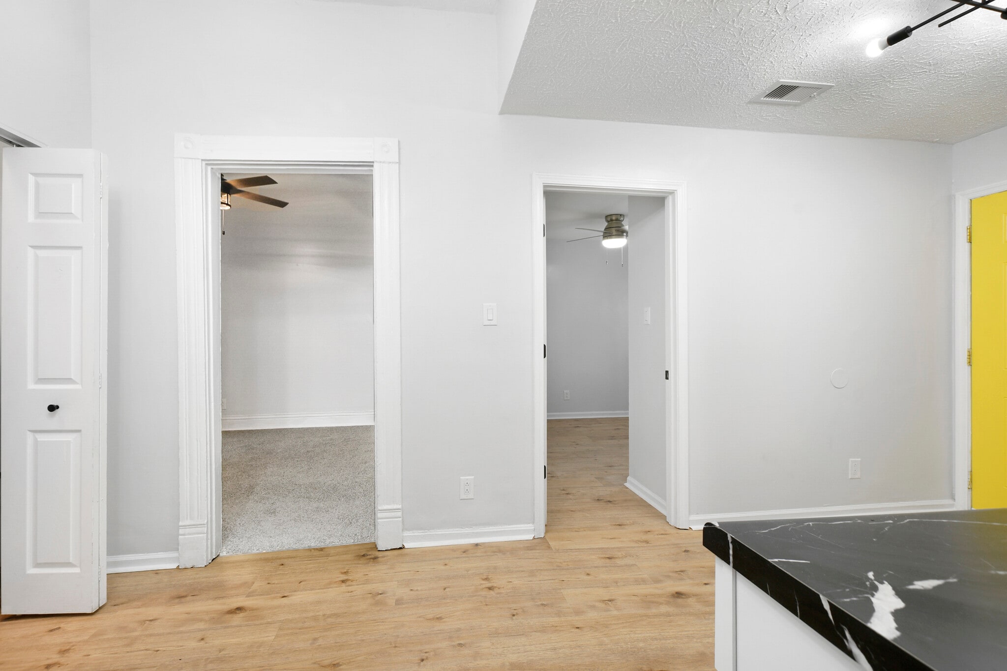 Building Photo - 402 N 20th St