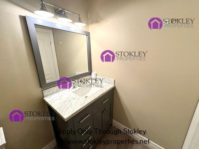 Building Photo - 3125 Terra Granada Dr