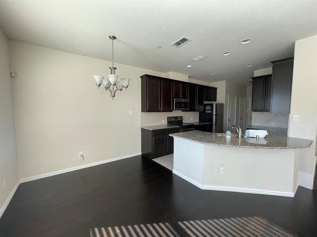 Building Photo - 324 Tallgrass Ln