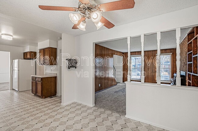 Building Photo - 2407 S Dawson Way