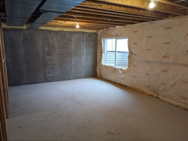 Building Photo - 3982 W 1650 N