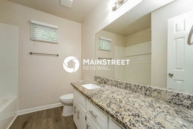 Building Photo - 4 Bedroom Pet-Friendly Home in STONE MOUNTAIN, GA with Main Street Renewal