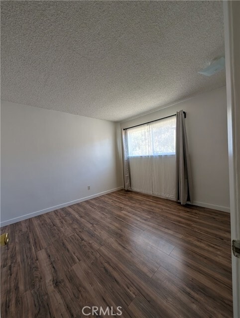 Building Photo - 665 W Altadena Dr