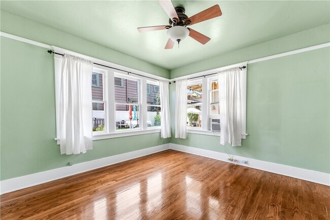 Building Photo - 1812 1st St