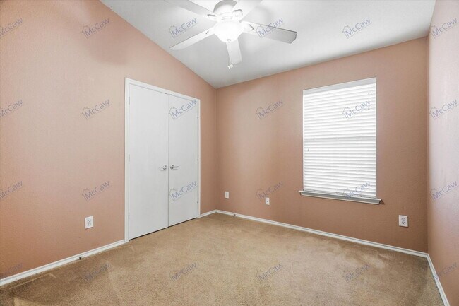 Building Photo - 2152 Ingrid Ln