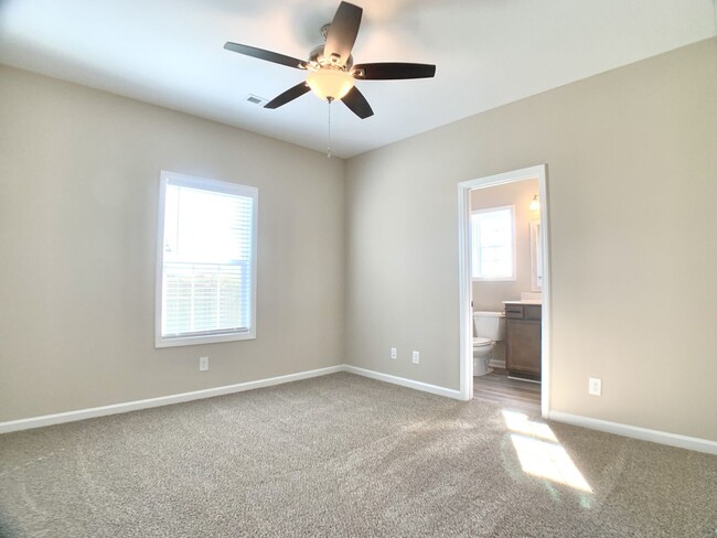 Building Photo - 432 Ayden Ln