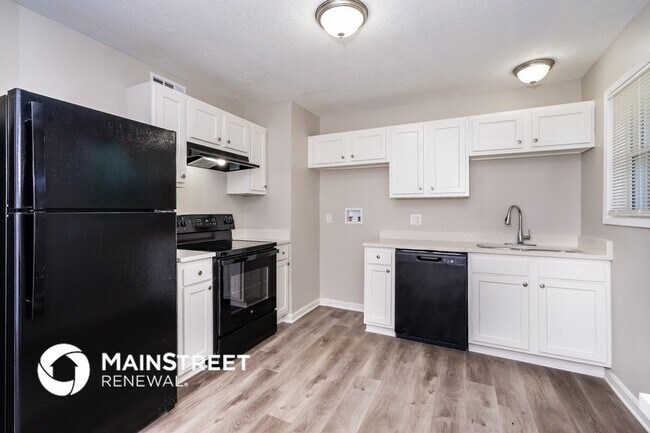 Building Photo - 309 Downes Ln