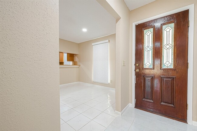 Building Photo - 3231 E Heatherock Cir