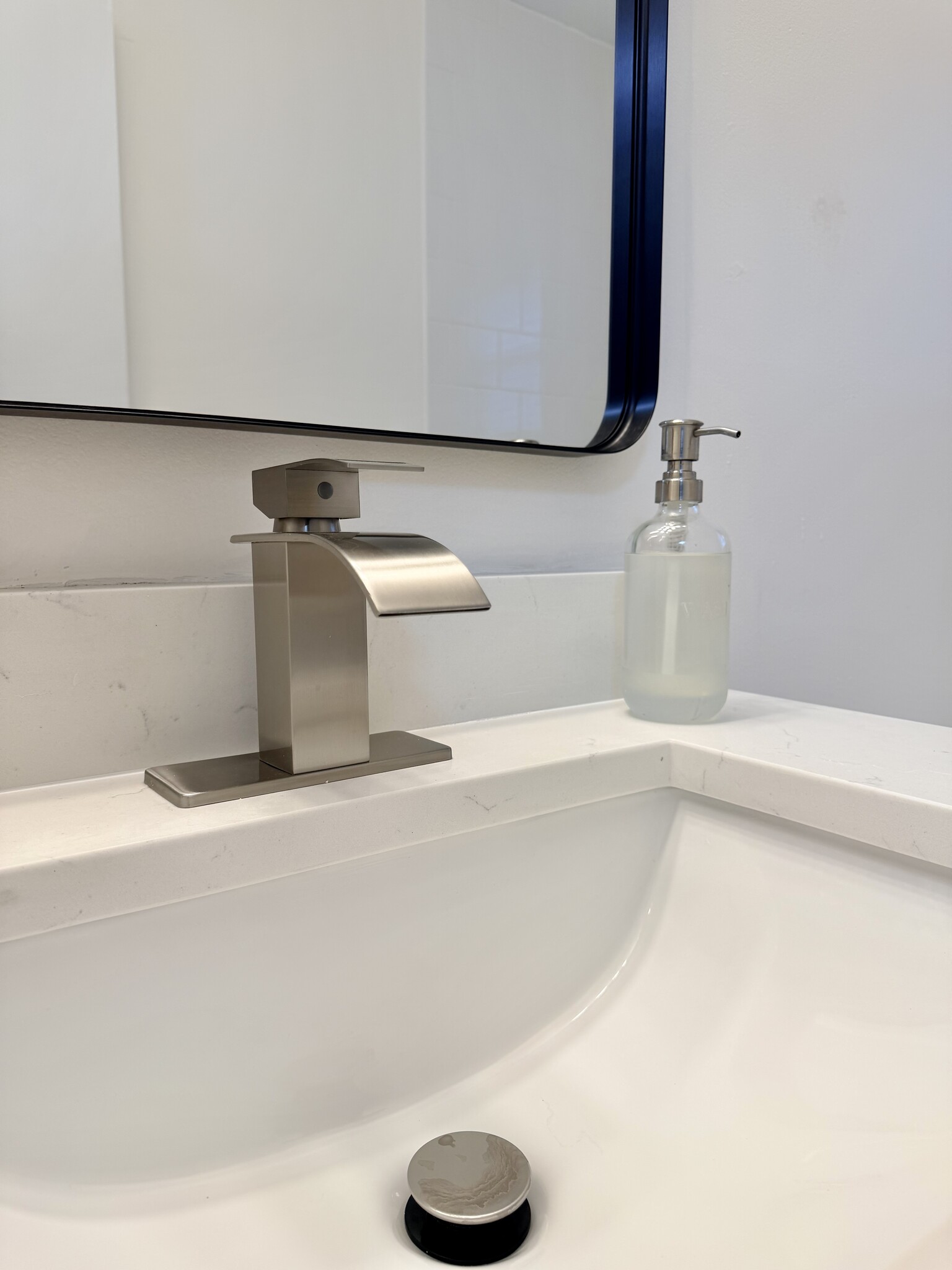 new sink, vanity and mirror - 912 La Salle Ave