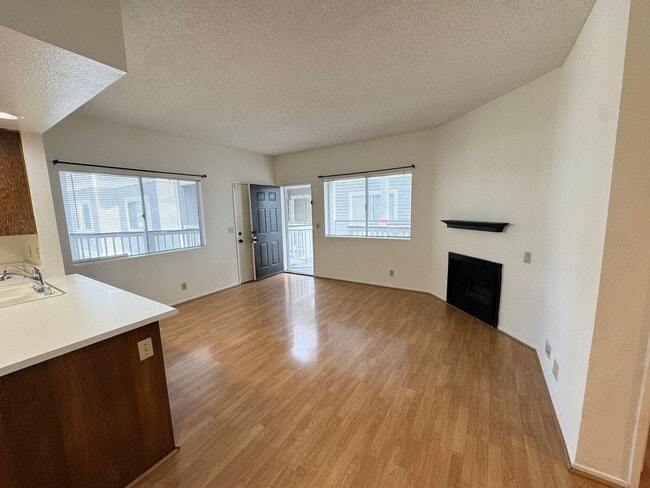 Building Photo - 10411 W Garden Grove Blvd