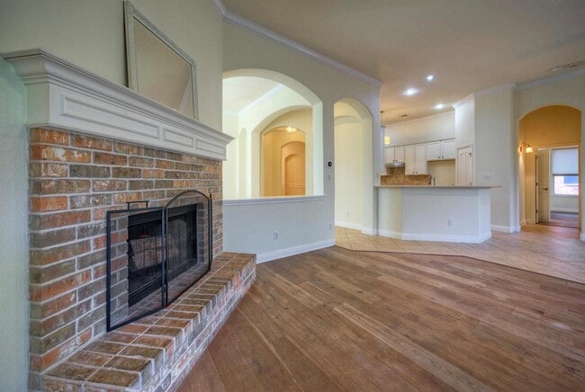 Building Photo - 7216 Via Correto Dr