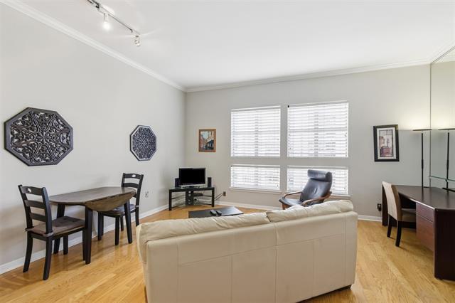 Building Photo - 3225 Turtle Creek Blvd Blvd