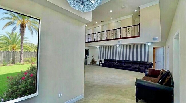 Building Photo - 3301 SW 139th Ave