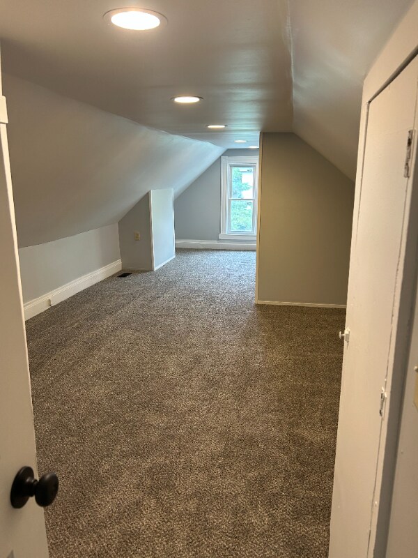 Building Photo - 603 Benham St